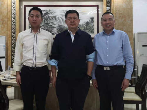 中紀(jì)委國(guó)際合作局郭松江局長(zhǎng)、人民日?qǐng)?bào)社馬海濤副總編親臨新望視察指導(dǎo)